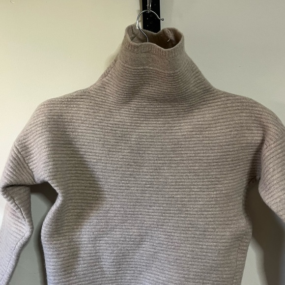 Madewell Wool Turtleneck Imperfection Sweater Sz Small - Picture 4 of 7